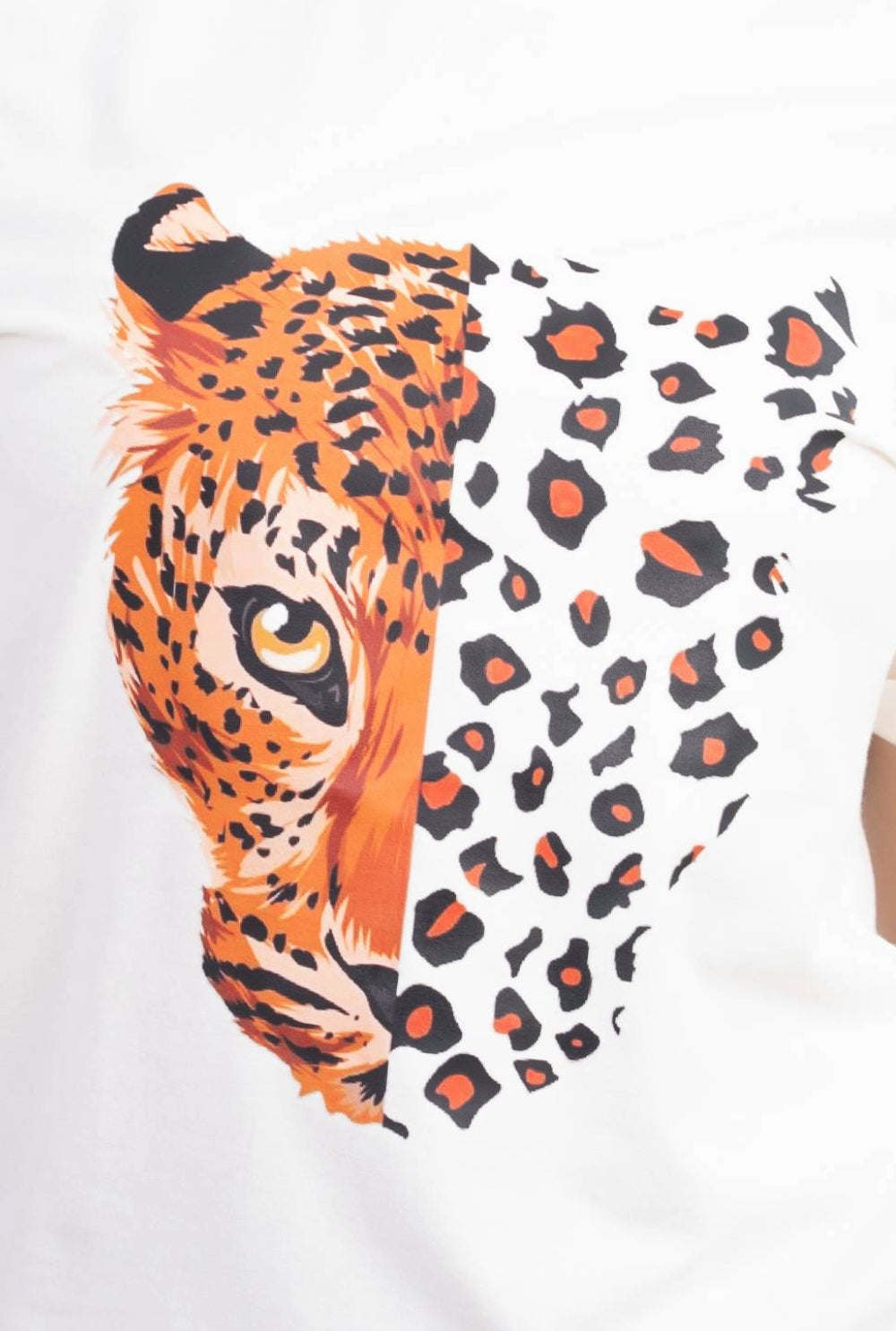 BLUSON TIGGER PRINT MARFIL